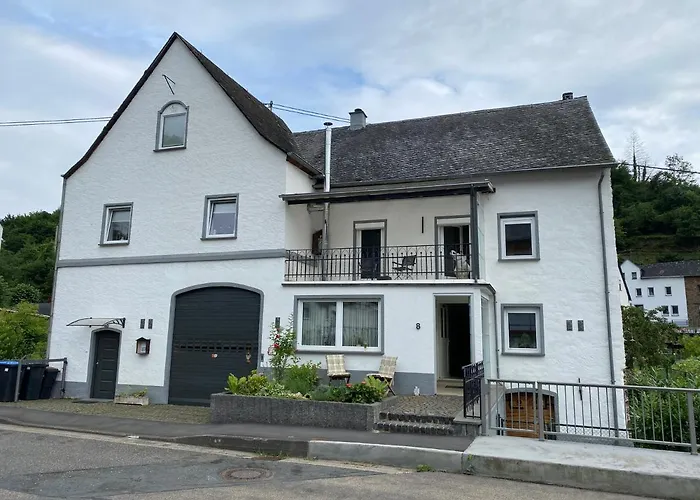 Am Baybach In An Der Mosel * Burgen (Mayen-Koblenz)