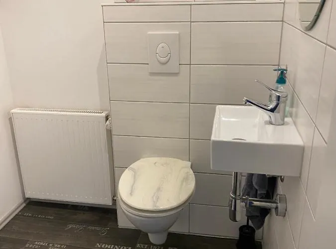 Am Baybach In An Der Mosel Burgen (Mayen-Koblenz)