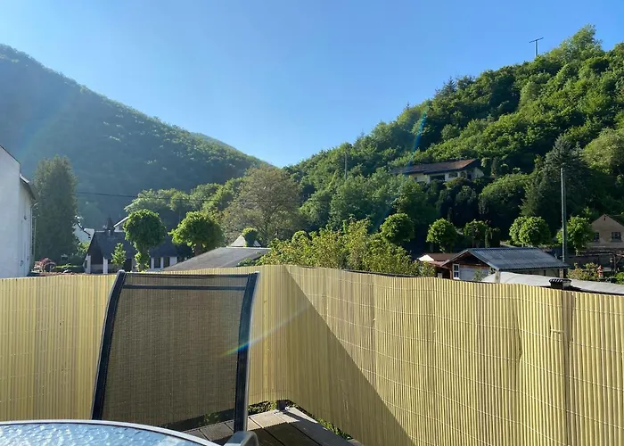 Am Baybach In An Der Mosel *